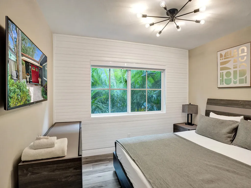 1625 SE 2nd Court Fort Lauderdale FL 33301
