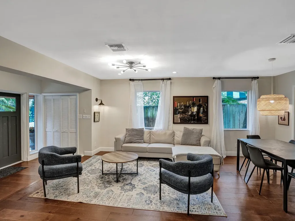 1625 SE 2nd Court Fort Lauderdale FL 33301