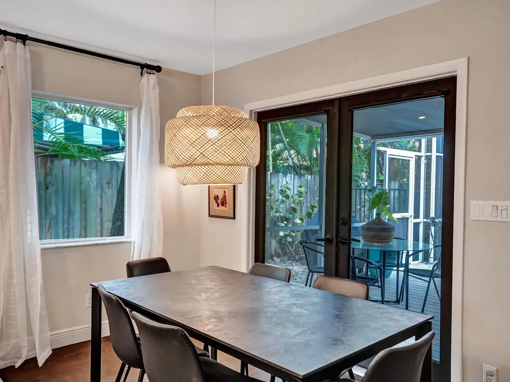 1625 SE 2nd Court Fort Lauderdale FL 33301