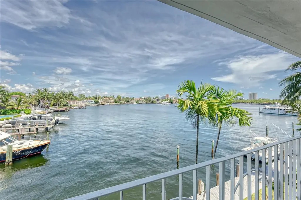 2717 Yacht Club Boulevard Fort Lauderdale FL 33304