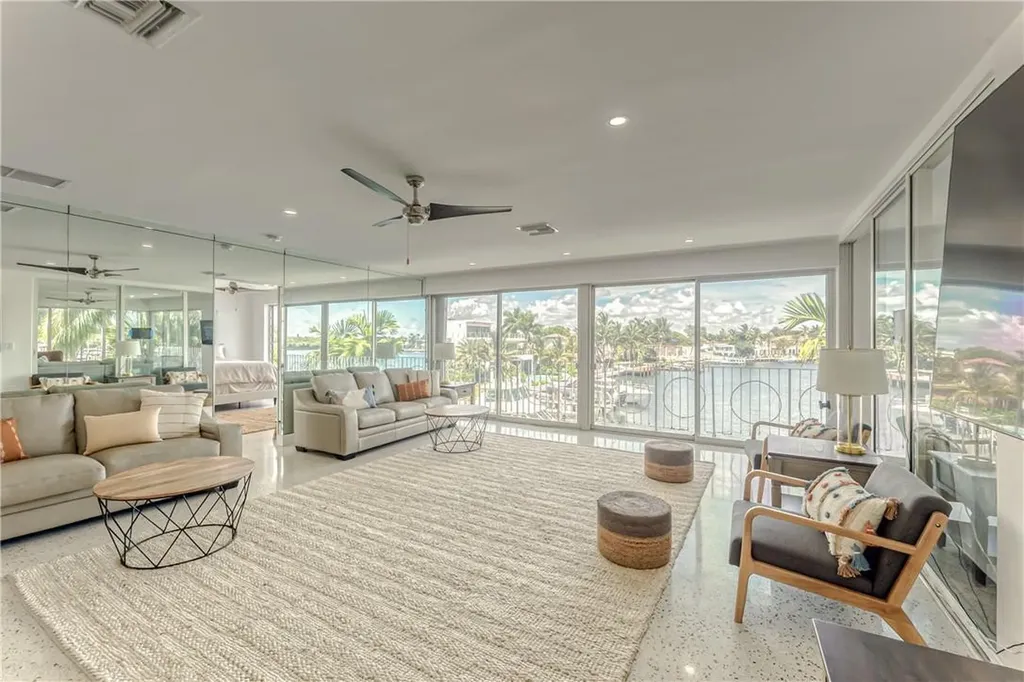 2717 Yacht Club Boulevard Fort Lauderdale FL 33304