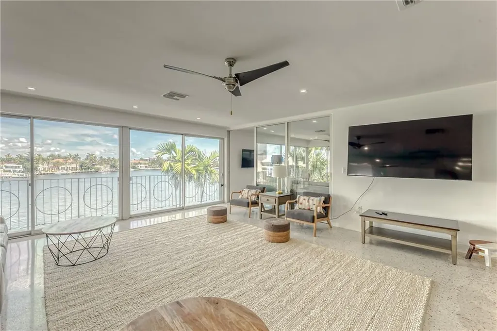 2717 Yacht Club Boulevard Fort Lauderdale FL 33304