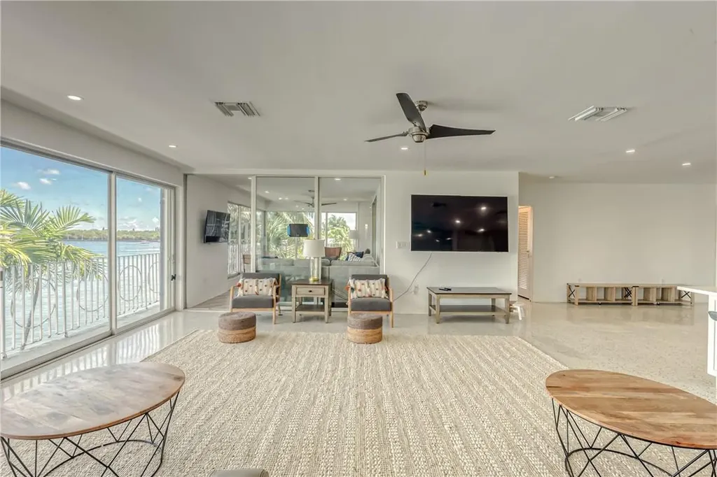 2717 Yacht Club Boulevard Fort Lauderdale FL 33304