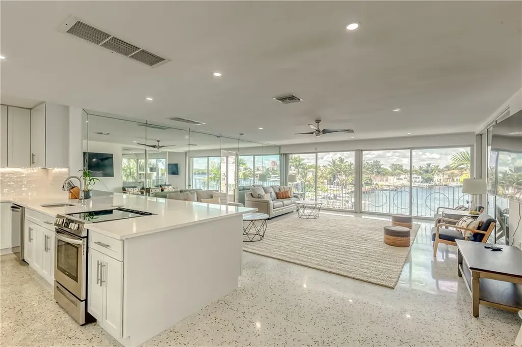 2717 Yacht Club Boulevard Fort Lauderdale FL 33304