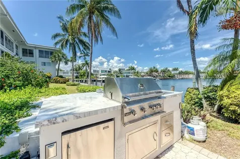2717 Yacht Club Boulevard Fort Lauderdale FL 33304