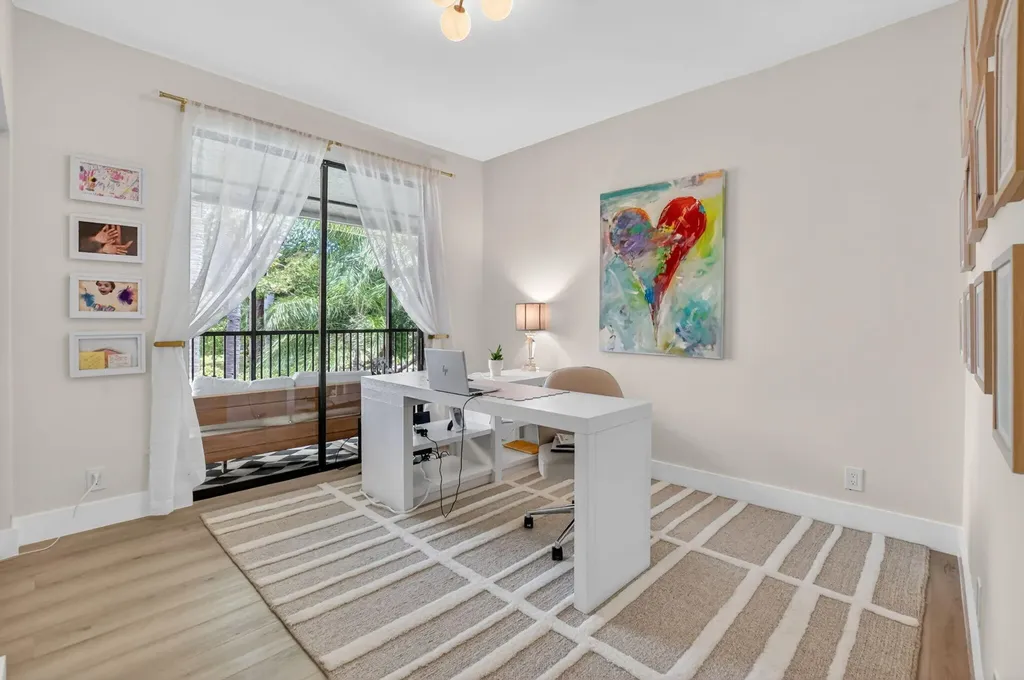 5801 Coach House Circle Boca Raton FL 33486