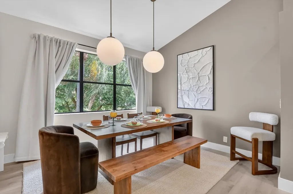 5801 Coach House Circle Boca Raton FL 33486