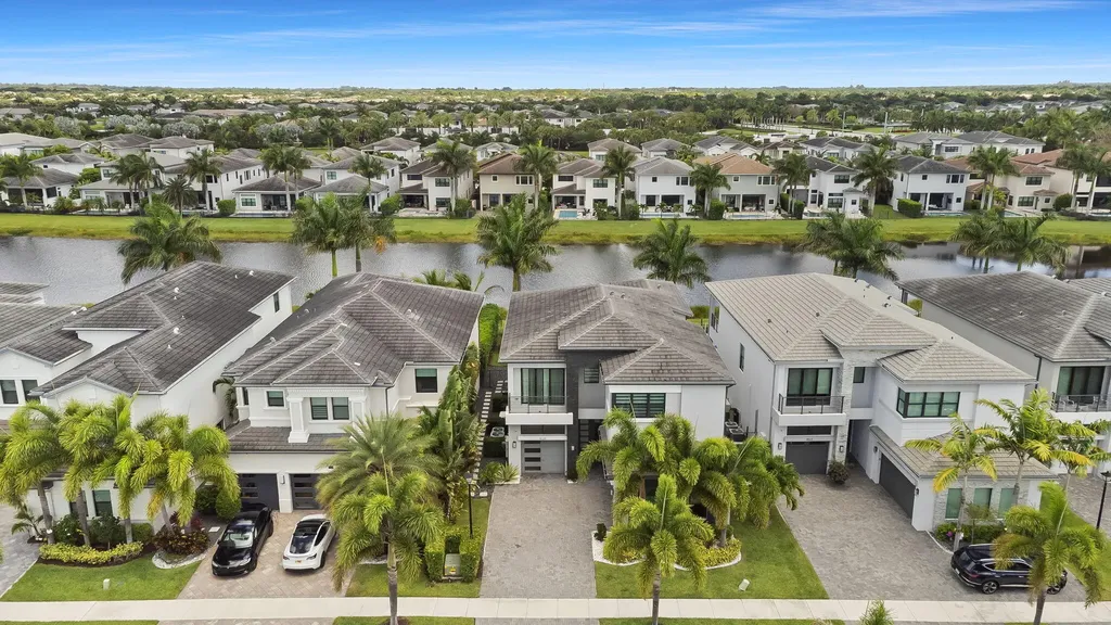 9029 Dulcetto Court Boca Raton FL 33496