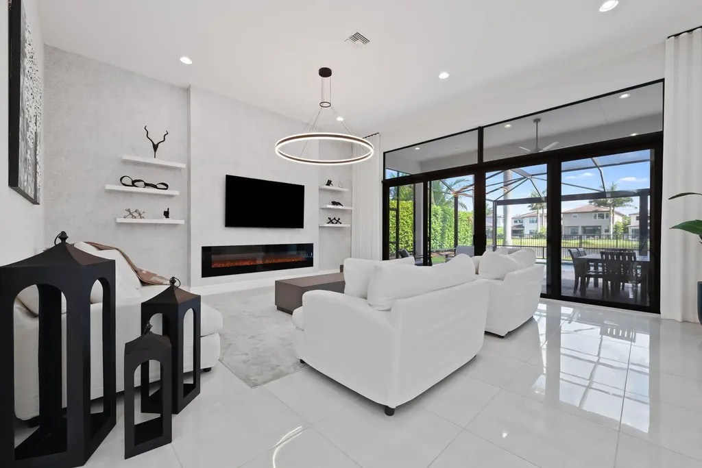 9029 Dulcetto Court Boca Raton FL 33496