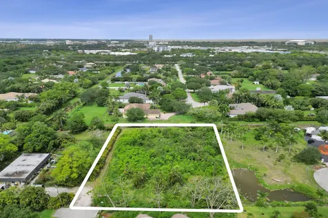 12099 NW 19th Street Plantation FL 33323