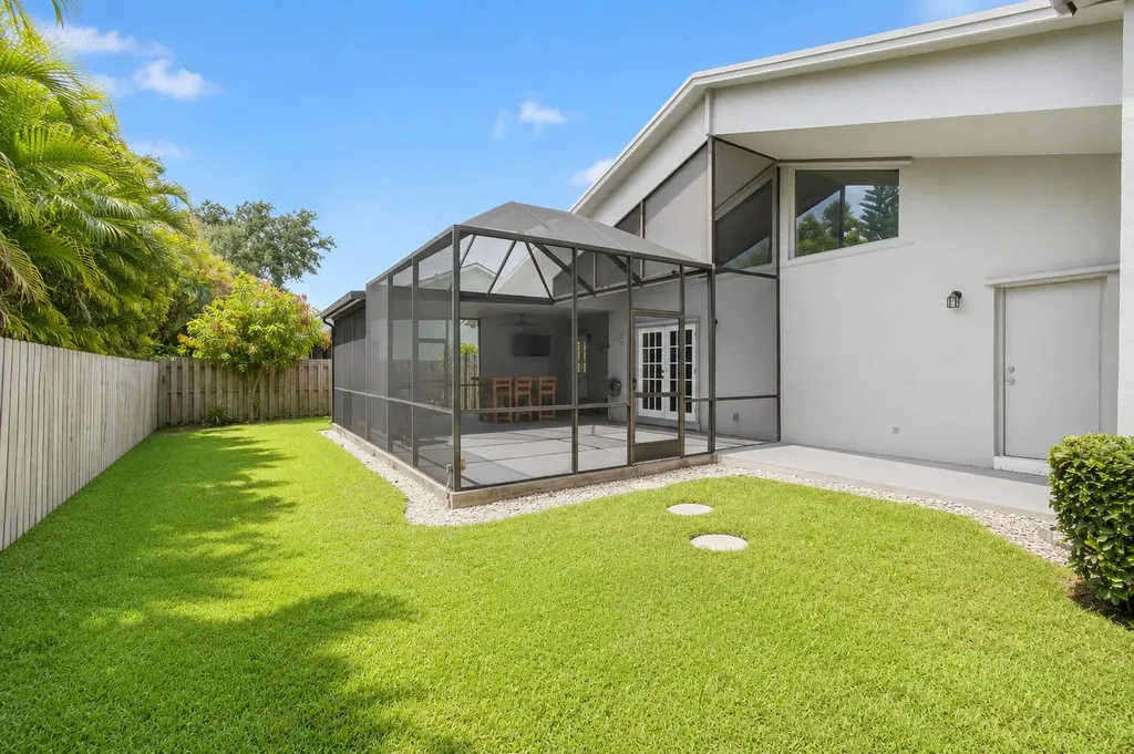 3001 Eagle Drive Delray Beach FL 33444