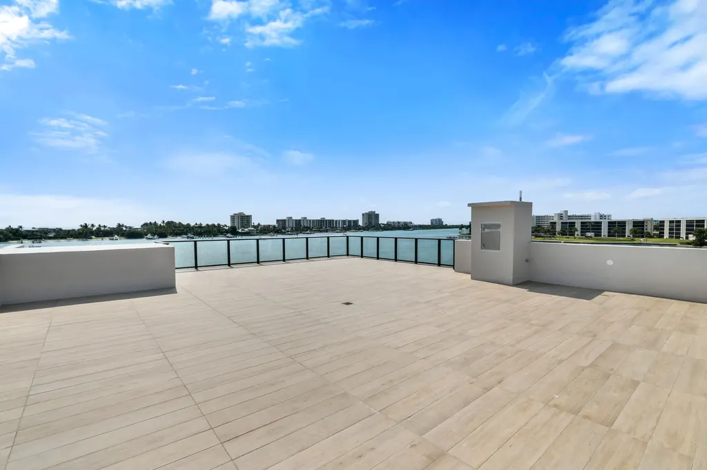 12450 SE Crystal Cove Place Jupiter FL 33469