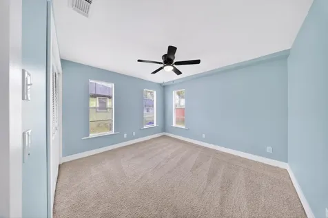 662 SE Essex Drive Port St Lucie FL 34984