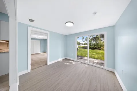 662 SE Essex Drive Port St Lucie FL 34984