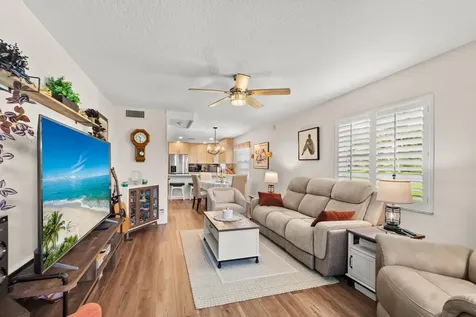 61 Woodland Drive Vero Beach FL 32962