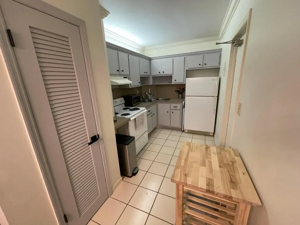 2424 SE 17th Causeway Fort Lauderdale FL 33316