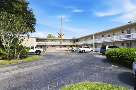 2534 Garden Drive S Lake Worth FL 33461