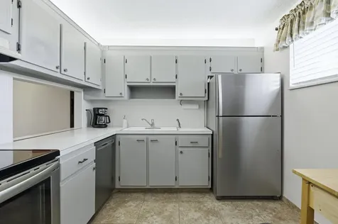 2534 Garden Drive S Lake Worth FL 33461