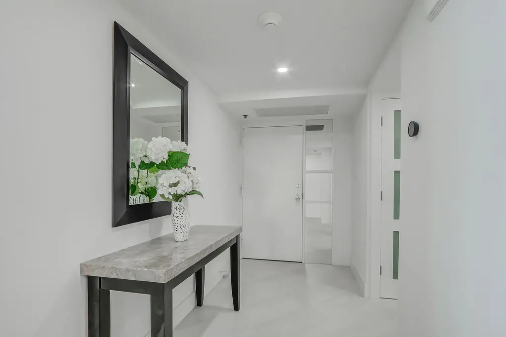 5380 N Ocean Drive Singer Island FL 33404