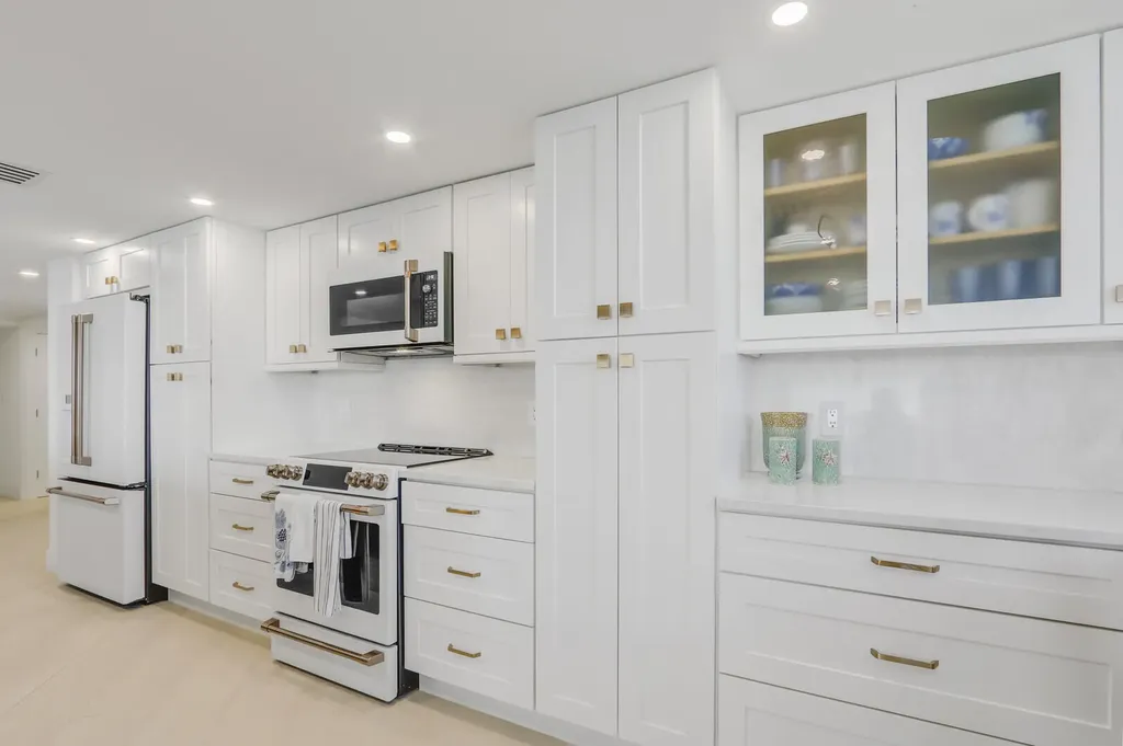 5380 N Ocean Drive Singer Island FL 33404
