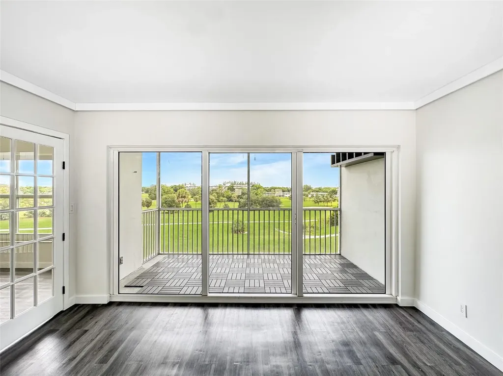 2950 N Palm Aire Drive Pompano Beach FL 33069
