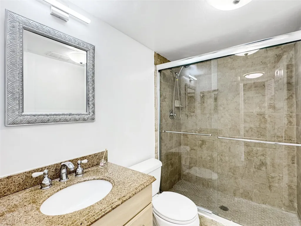 2950 N Palm Aire Drive Pompano Beach FL 33069