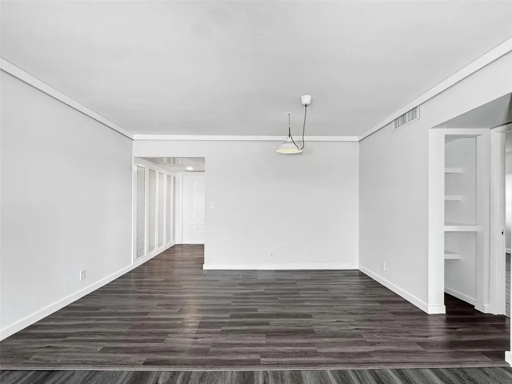 2950 N Palm Aire Drive Pompano Beach FL 33069