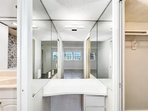 2950 N Palm Aire Drive Pompano Beach FL 33069