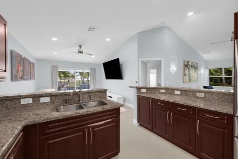 3400 Turtle Cove Royal Palm Beach FL 33411