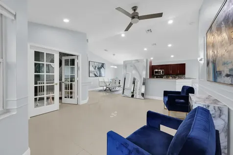 3400 Turtle Cove Royal Palm Beach FL 33411