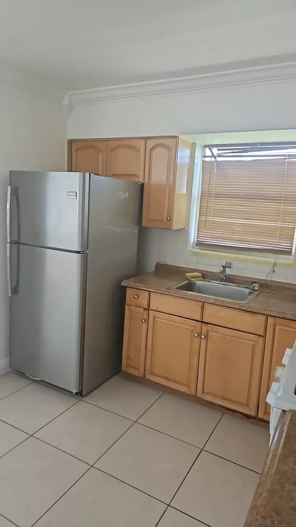 2438 Thomas Street Hollywood FL 33020