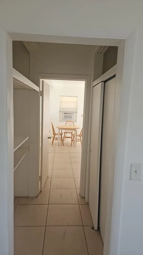 2438 Thomas Street Hollywood FL 33020