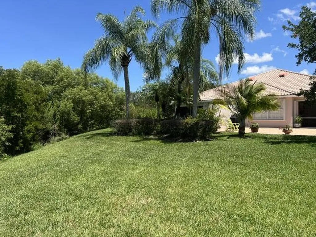 11980 SW Elsinore Drive Port St Lucie FL 34987