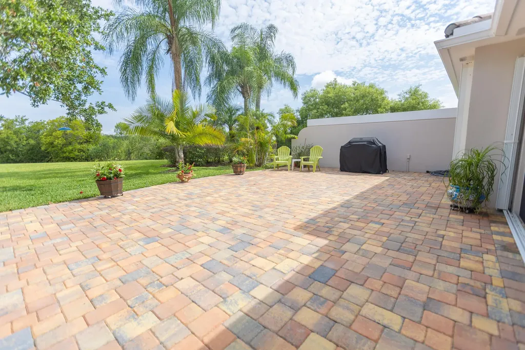 11980 SW Elsinore Drive Port St Lucie FL 34987