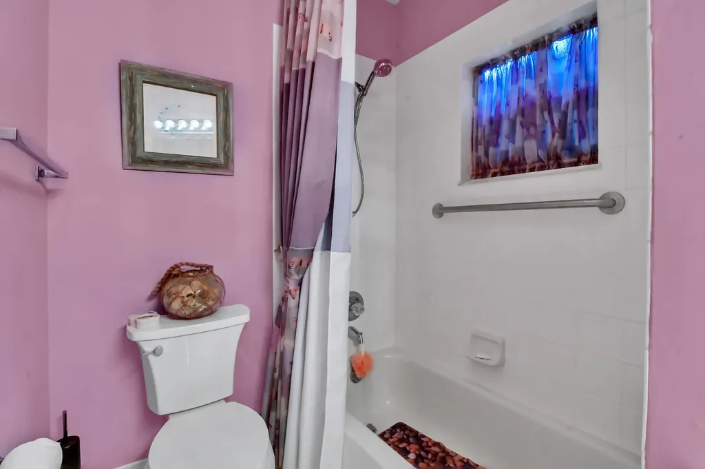 8072 Key West Lane Boynton Beach FL 33472