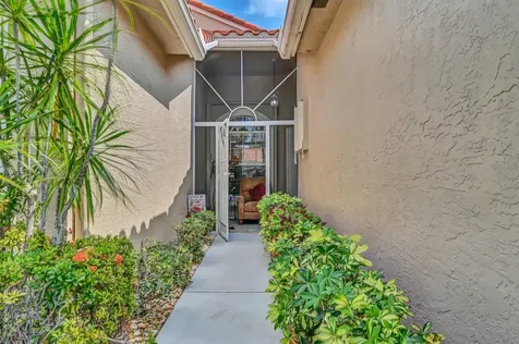 8072 Key West Lane Boynton Beach FL 33472