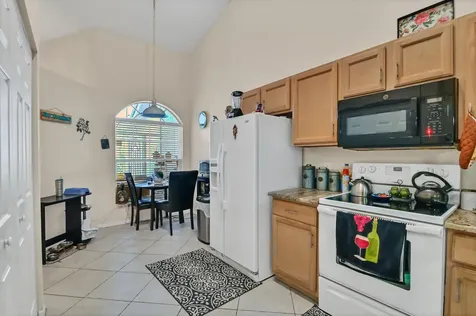 8072 Key West Lane Boynton Beach FL 33472