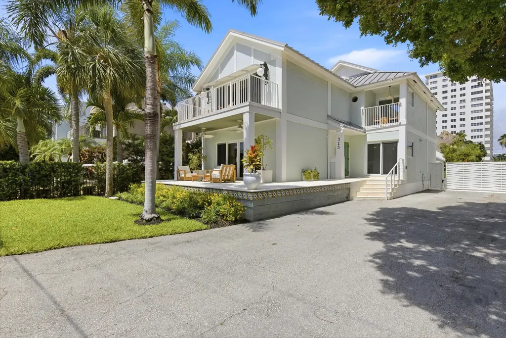 325 Poinciana Drive Fort Lauderdale FL 33301