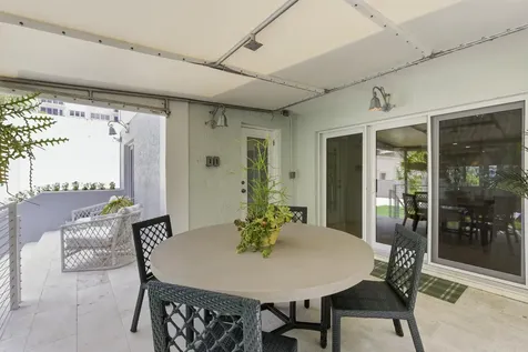 325 Poinciana Drive Fort Lauderdale FL 33301