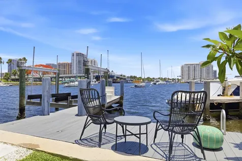 325 Poinciana Drive Fort Lauderdale FL 33301