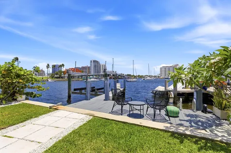 325 Poinciana Drive Fort Lauderdale FL 33301
