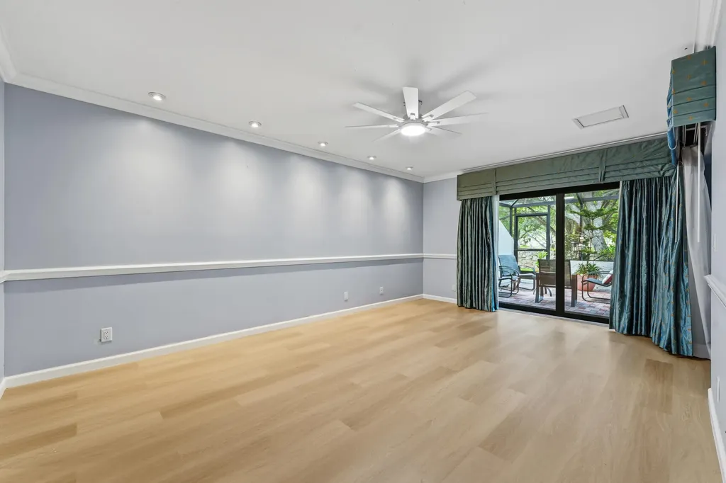 65 Balfour Road E Palm Beach Gardens FL 33418