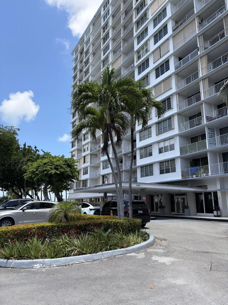 1865 79th Street Causeway North Bay Village FL 33141