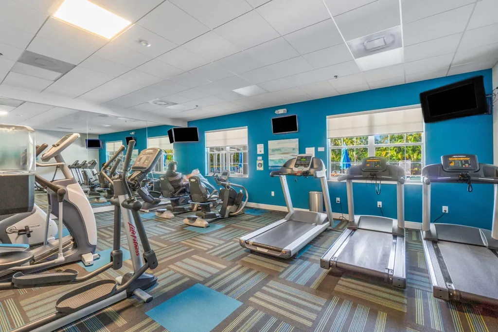 10644 Royal Caribbean Circle Boynton Beach FL 33437