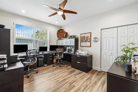 10644 Royal Caribbean Circle Boynton Beach FL 33437