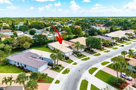10644 Royal Caribbean Circle Boynton Beach FL 33437