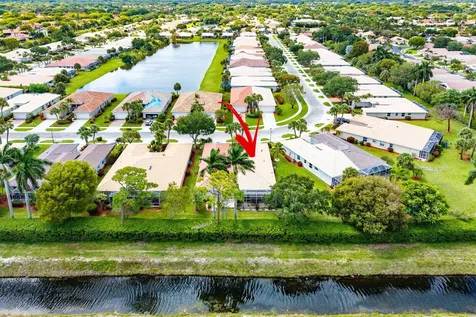 10644 Royal Caribbean Circle Boynton Beach FL 33437