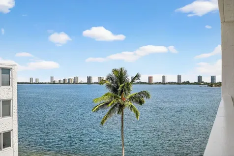 301 Lake Shore Drive Lake Park FL 33403