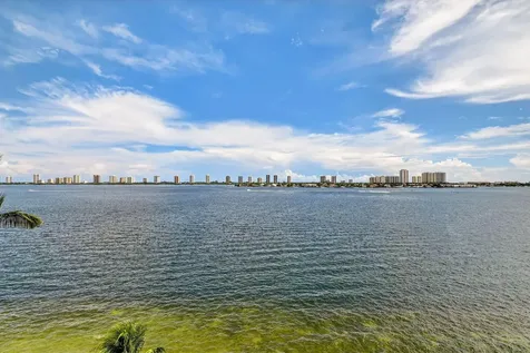 301 Lake Shore Drive Lake Park FL 33403