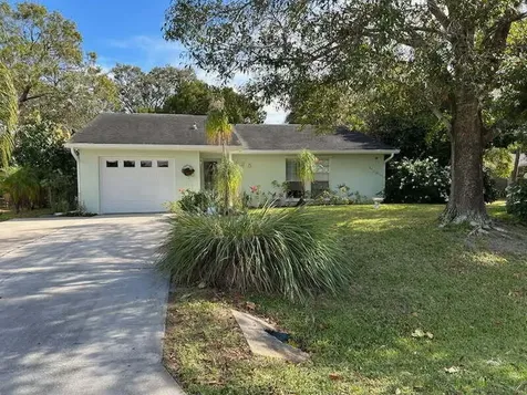 425 Banyan Street Sebastian FL 32958